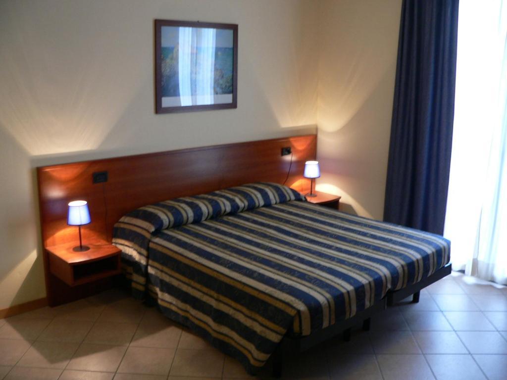 Happy Camping Village Bellaria-Igea Marina Buitenkant foto